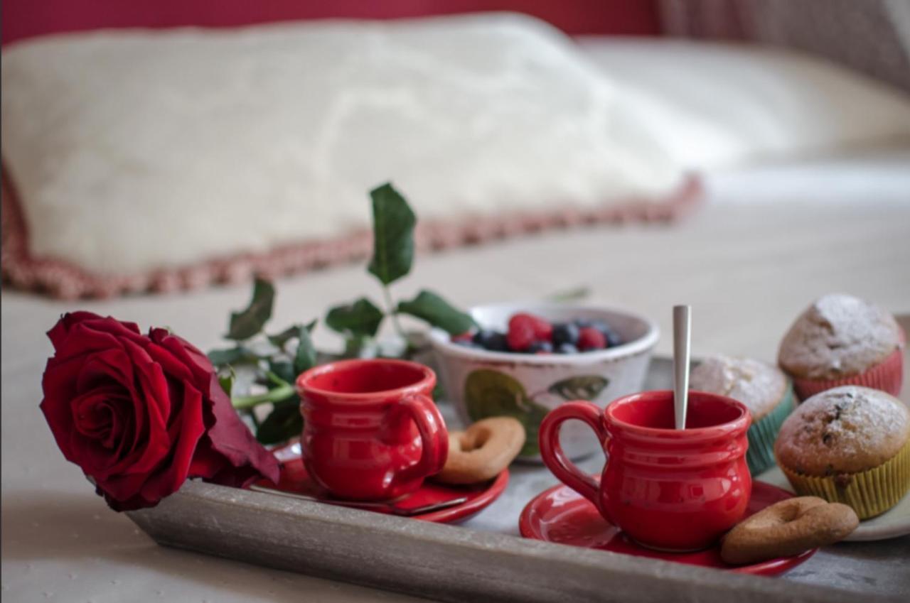 Il Sole Antico Bed and Breakfast Viareggio Buitenkant foto