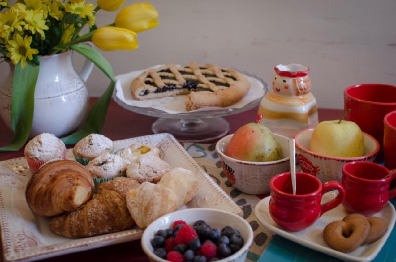 Il Sole Antico Bed and Breakfast Viareggio Buitenkant foto
